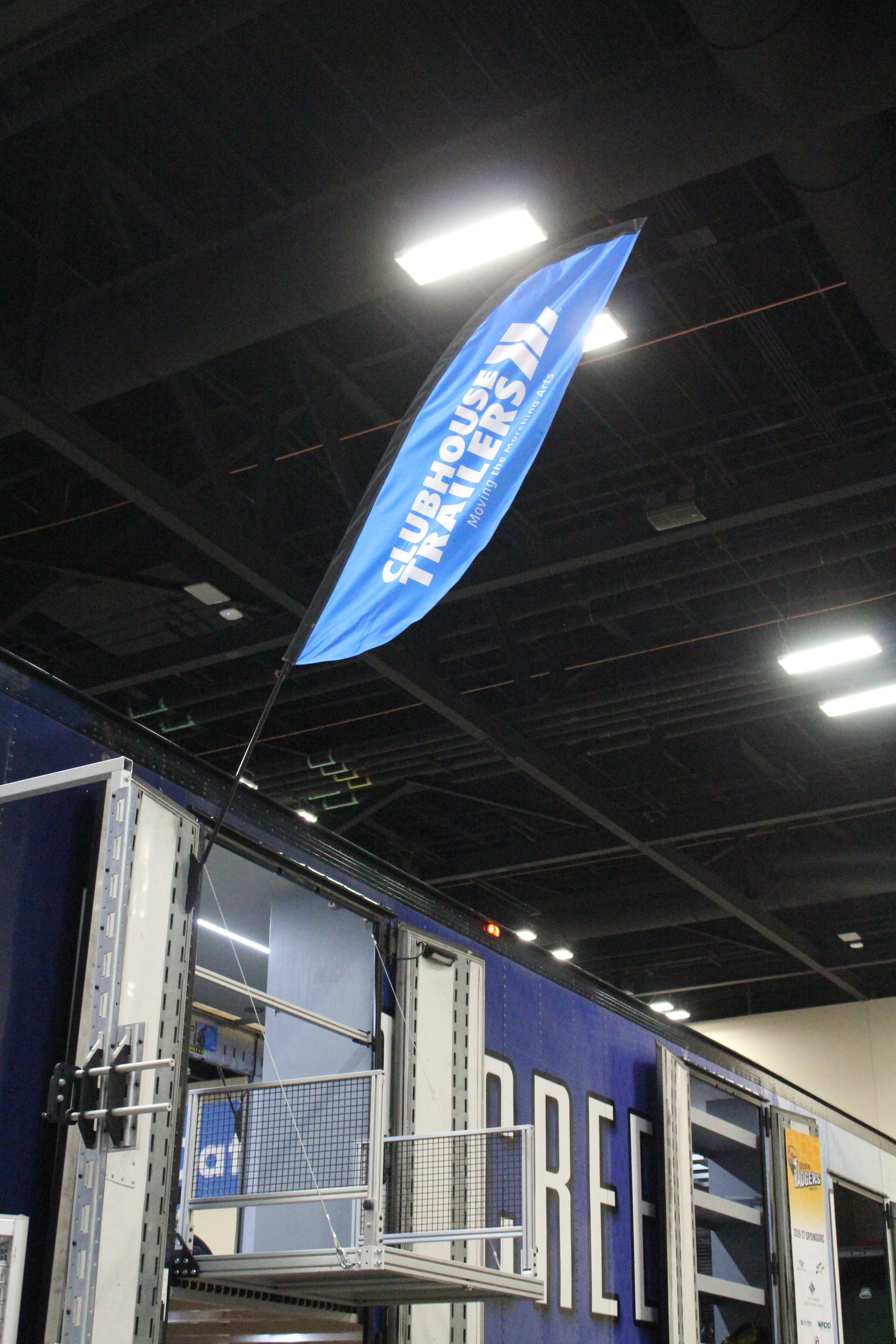 Feather Wayfinding Flags – Clubhouse Trailers