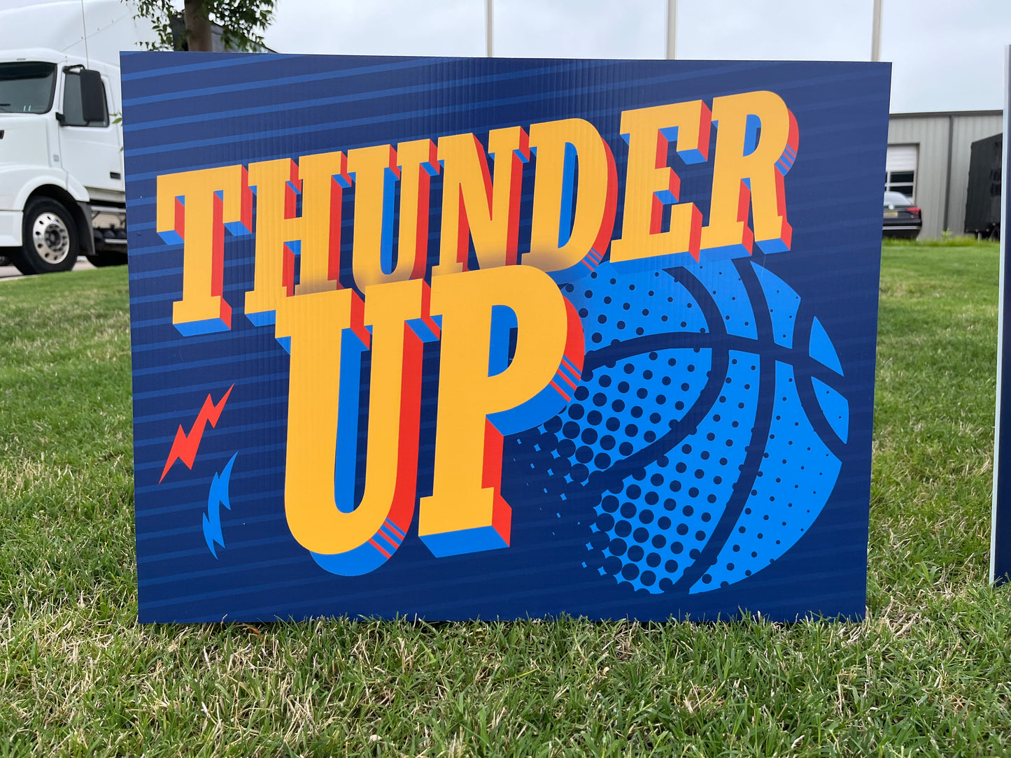 OKC Thunder Yard Sign