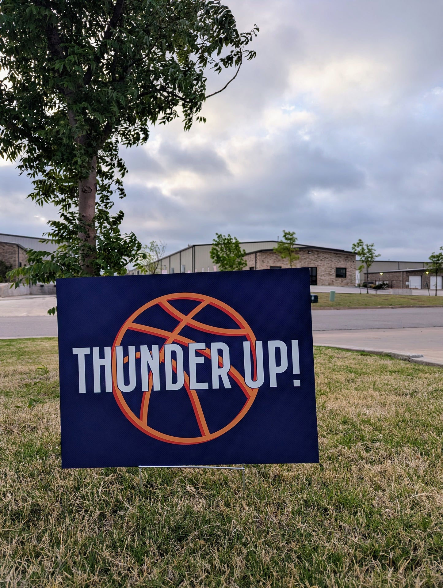OKC Thunder Yard Sign